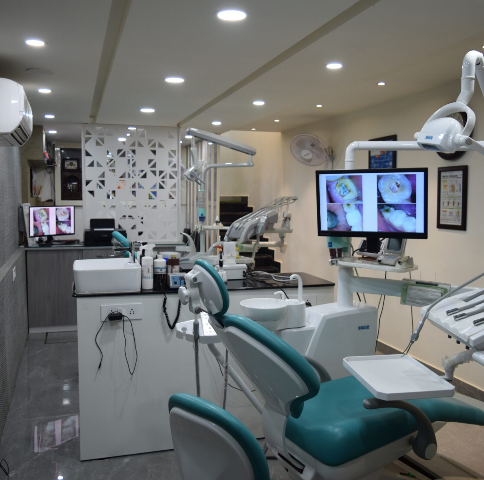 Treatment room at Perfect 32 Dental Clinic, Model Town, Ambala